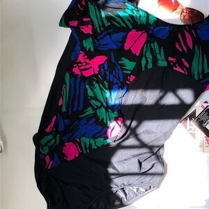 Danskin multi color Plus Size Cap Sleeve (NWT)